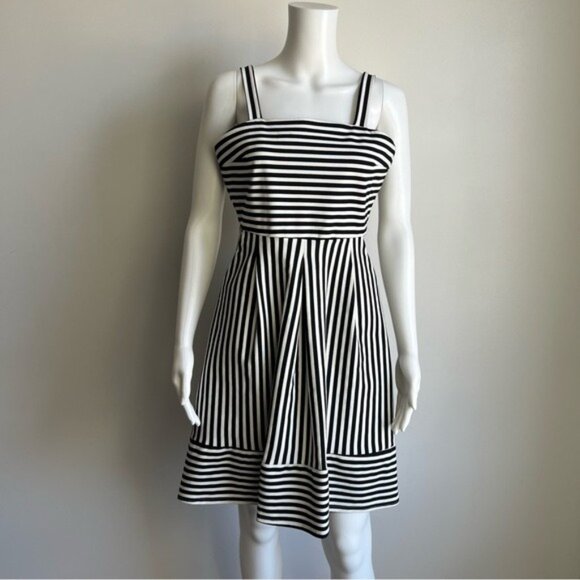 Brixon Ivy Striped Dress with Pockets - M - Picture 2 of 8